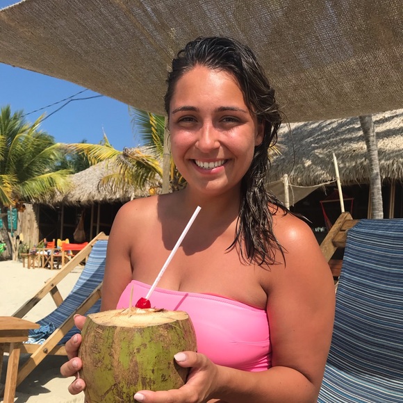 Meet your Posher, Chelsey - Picture 1 of 1